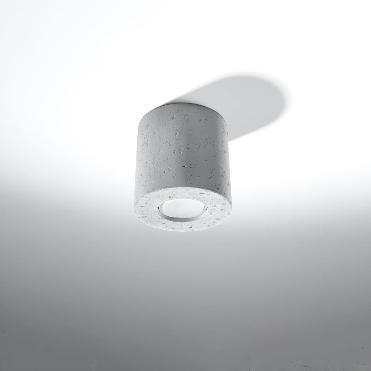 plafondlamp-orbis-beton
